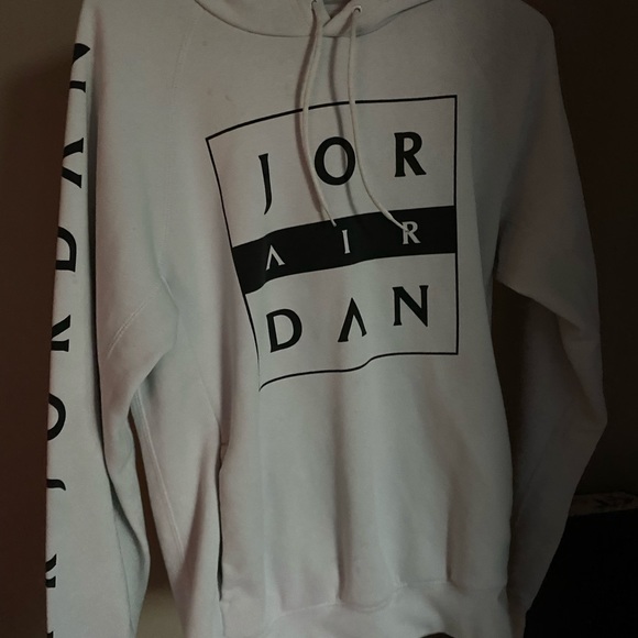 Jordan white hoodie - Picture 1 of 6